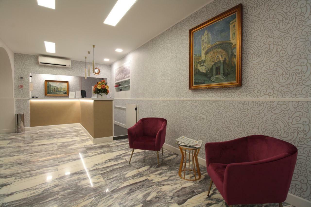 Hotel Vittoria Генуя Экстерьер фото